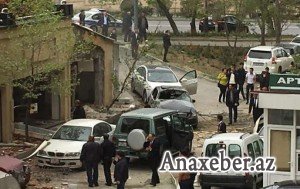 Bakıda “Xalq bank”-ın baş ofisində partlayış FOTO